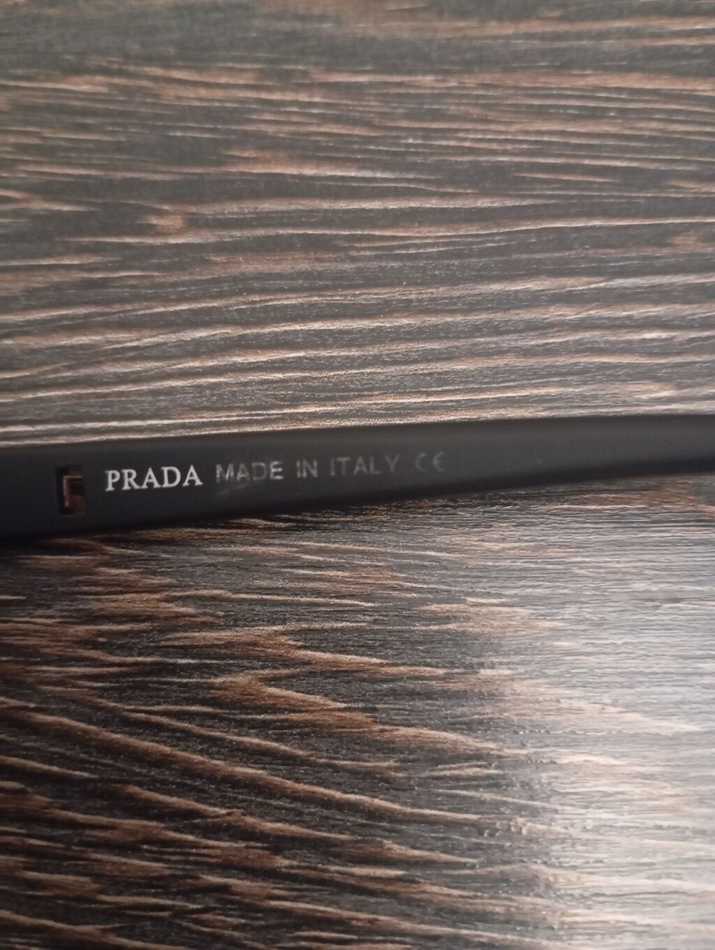 Salam ockini satıram mənə böyükdü original Brend Prada Model — Aksesuarlar, Masazır (2)