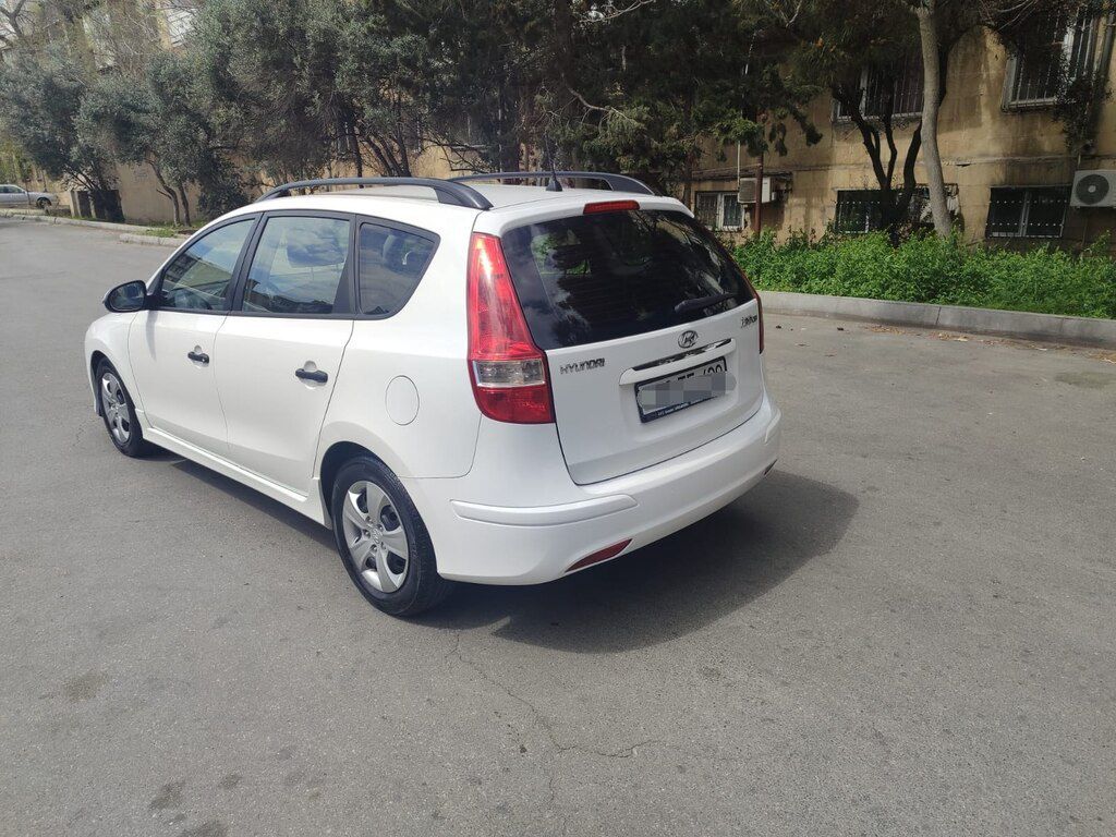 Hyundai i30, 1.6 L, 2011 il, 229 000 km — Avtomobillər, Bakı (12)