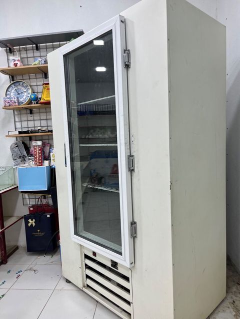 Skaf vitrin soyuducu – ticarət və iaşə obyektləri üçün ideal vitrin — Bakı