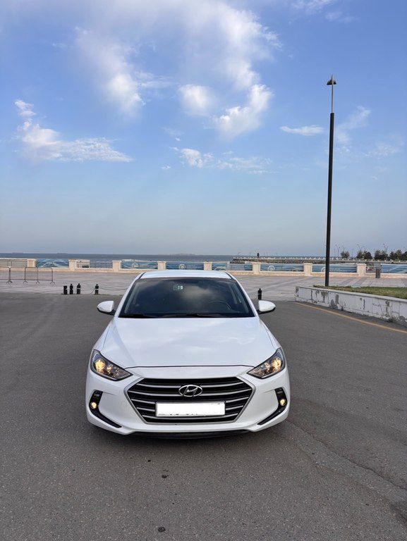 Hyundai Avante, 1.6 L, 2017 il, 165 000 km — Avtomobillər, Bakı (2)