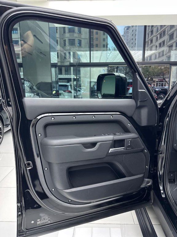 Land Rover Defender, 3.0 L, 2022 il, 61 000 km — Avtomobillər, Bakı (9)