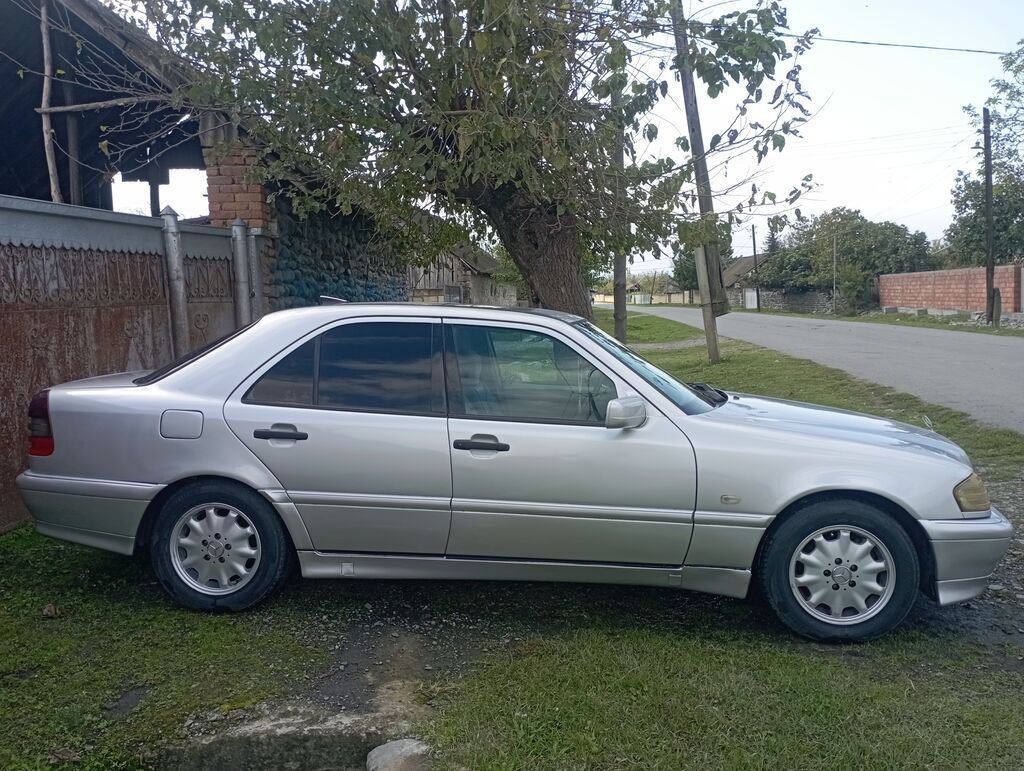 Mercedes-Benz C-Class sedan (W280) – gümüşü rəng. Xüsusiyyətlər — Avto, Balakən (3)