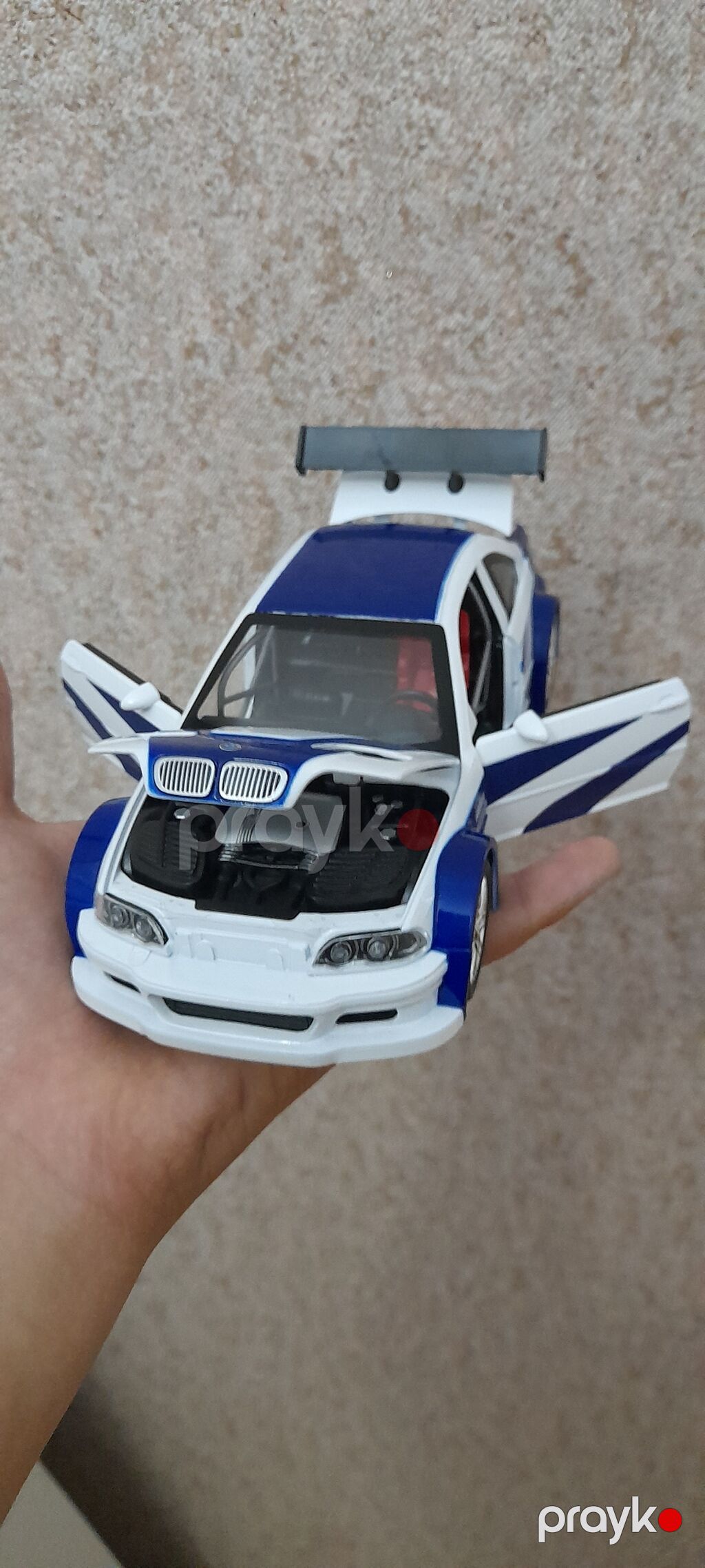Bmw m3 e46 1:24 Ölçüdə Təzədir Səsli işıqlı Hər yeri açılır — İdman, hobi, istirahət, Bakı (3)