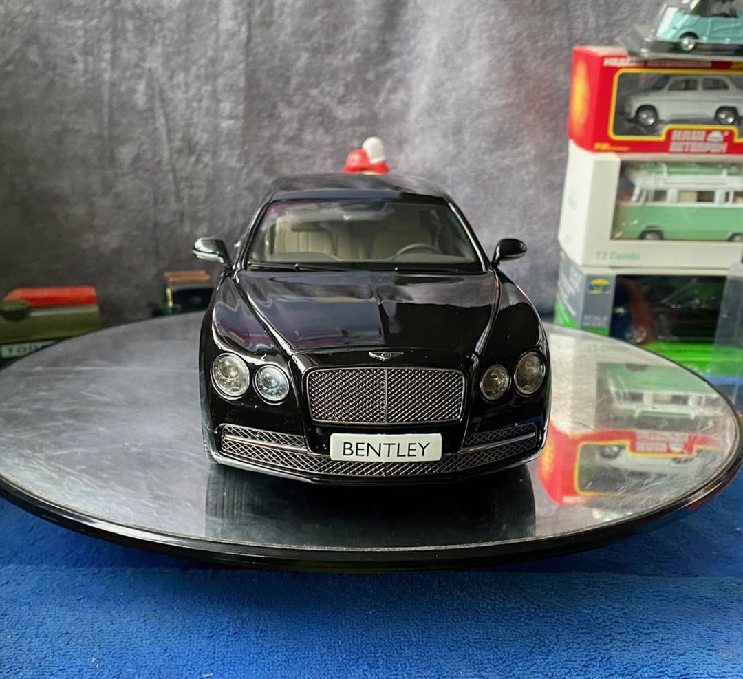 Коллекционная модель Bentley Flying Spur W12 Diamond Black 2012 — Kolleksiyalar, Bakı (12)