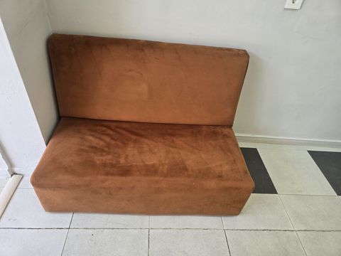 Məhsul: Yumşaq oturacaqlı divan oturacağı (2 nəfərlik), arxalı — Masazır