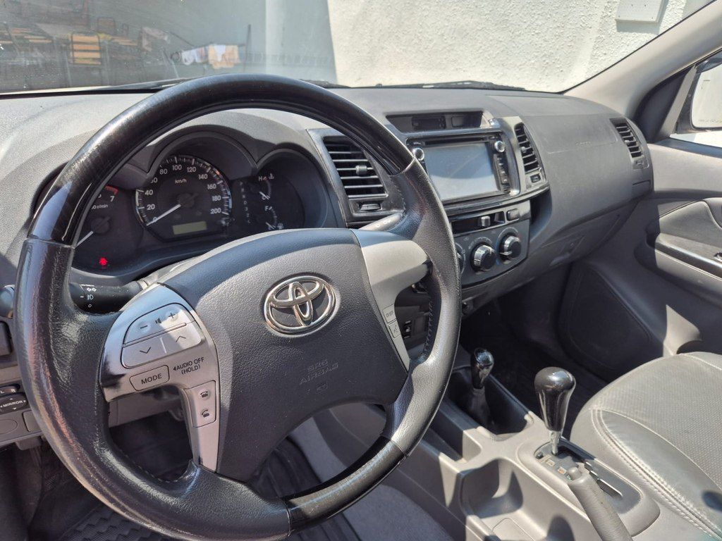 Toyota Hilux, 2.7 L, 2013 il, 101 000 km — Avtomobillər, Bakı (11)