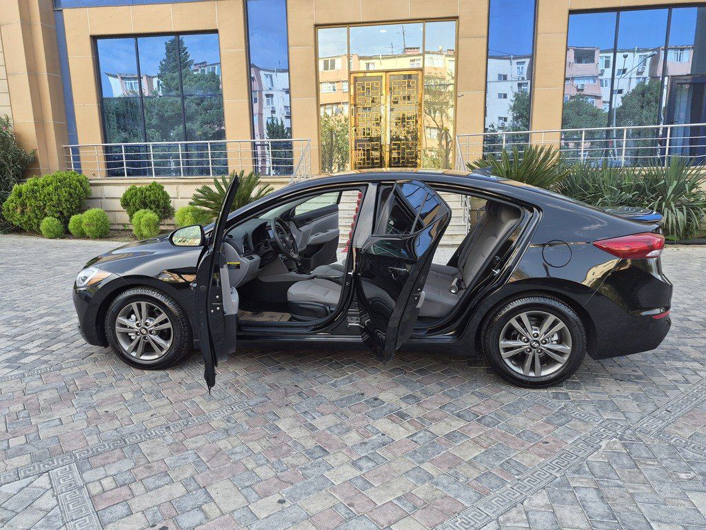 Hyundai Elantra, 2.0 L, 2018 il, 82 000 km — Avtomobillər, Bakı (11)