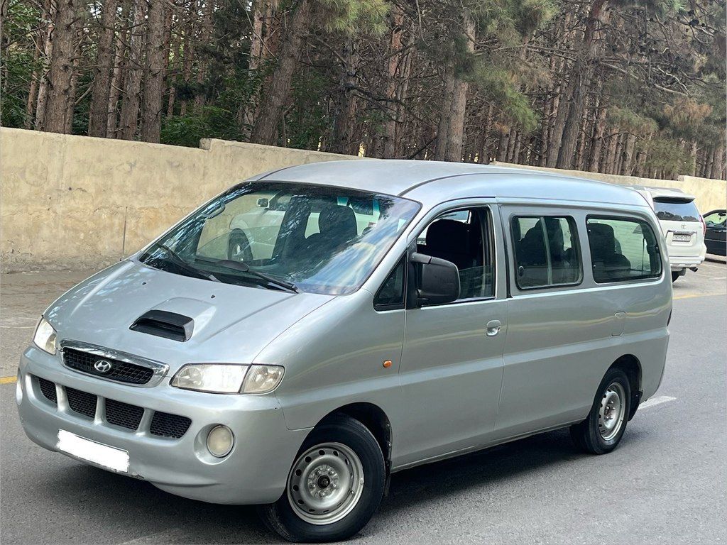 Hyundai H-1, 2.5 L, 2004 il, 235 000 km — Avtomobillər, Bakı