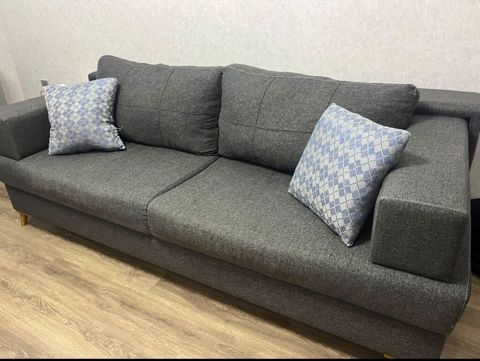 divan satılır 160 manata ölçü 2.20 Qollar açılır yatmag olur — Bakı