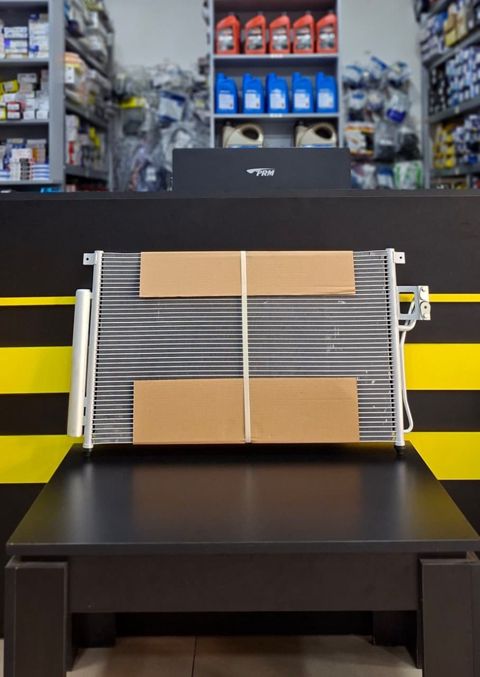 Hyundai Santa Fe 2005-2009 radiator kondisioneri — Bakı