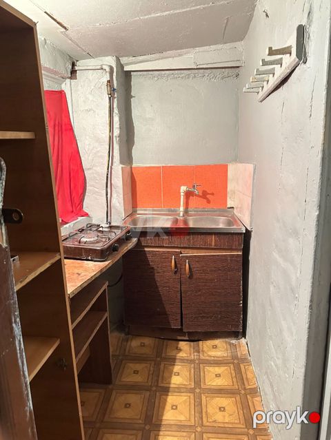 22 kv. m, 1 otaqlı, Qaz, İşıq, Su