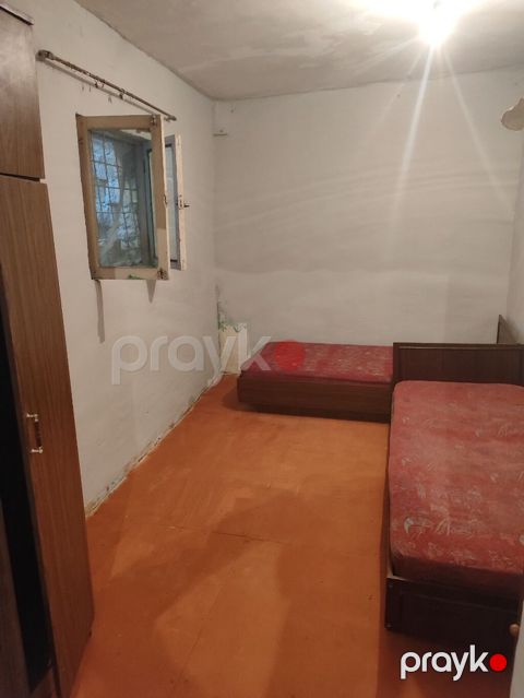 Koroğlu Böyükşor qəsəbəsində yerləşən köhnə həyət evi – 4 otaq