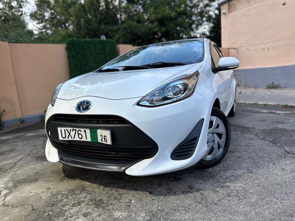 Toyota Aqua, 1.5 L, 0.9 kWh, 2021 il, 43 300 km — Avtomobillər, Bakı (9)
