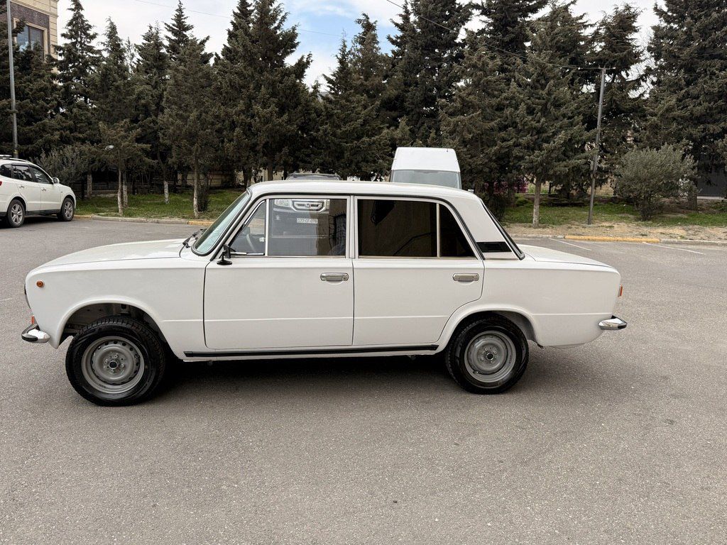 Lada (VAZ) 21011, 1.3 L, 1976 il, 35 000 km — Avtomobillər, Bakı (4)