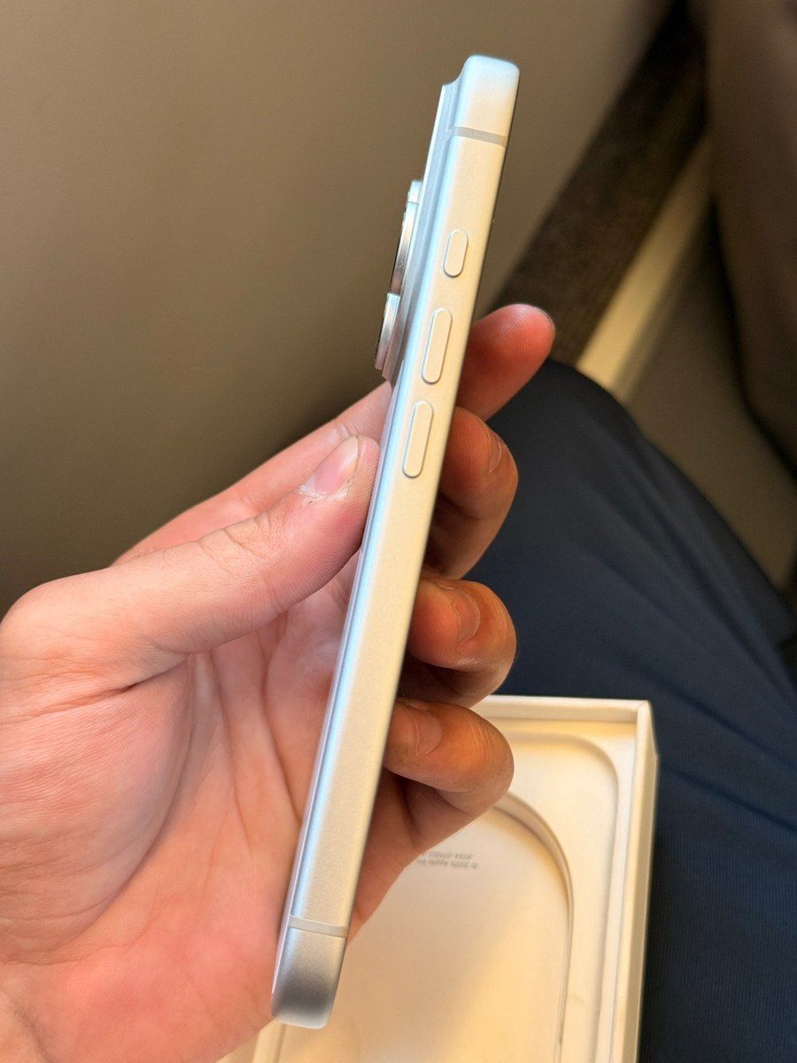 Apple iPhone 17 Pro Silver 256GB/12GB — Smartfonlar, Bakı (3)