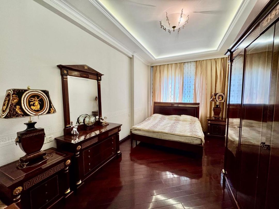 4-otaqlı yeni tikili, N.Nərimanov m. 170 m² — Mənzil, Bakı (7)