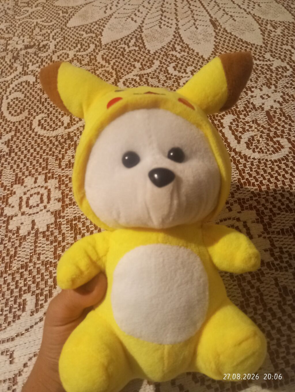 Pikachu kostyumlu yumşaq oyuncaq ayıcık - Parlaq sarı rəngli, üz və — Yumşaq oyuncaqlar, Saray