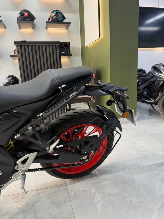 Yamaha MT-15, 150 sm3, 2026 il, 3 700 km — Motosikletlər, Bakı (5)