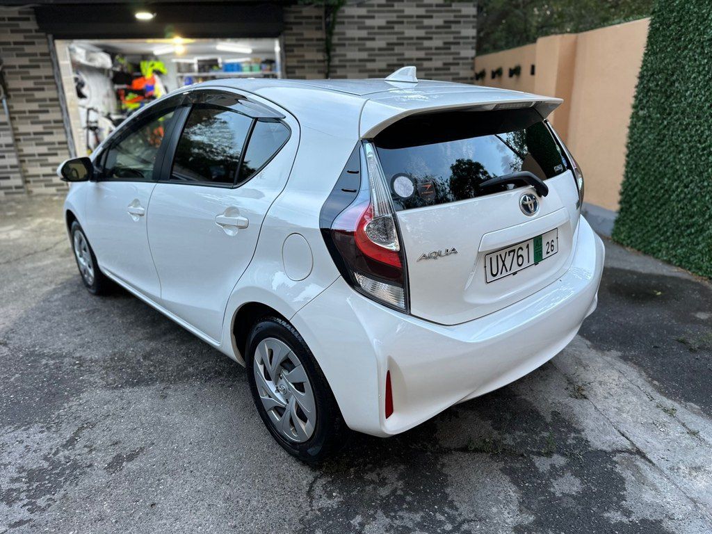 Toyota Aqua, 1.5 L, 0.9 kWh, 2021 il, 43 300 km — Avtomobillər, Bakı (8)