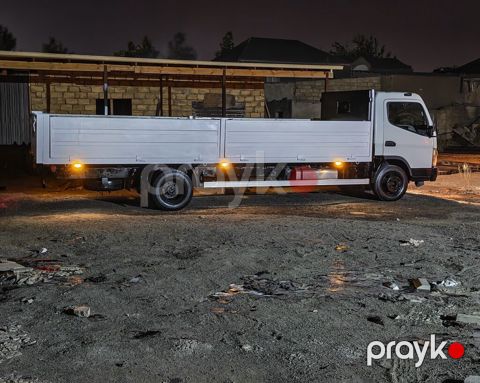 Mitsubishi Canter. Ili2008 3turbo dizel. Uzun bortlu yük maşını – yana