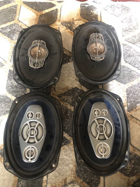 Pioneer dinamikləri — Bakı
