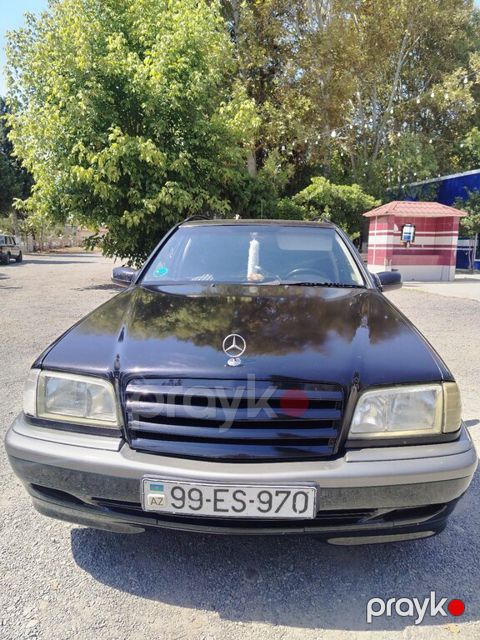 Mercedes C 180, 1.8 L, 1998 il, 240 000 km