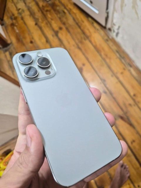 Apple iPhone 15 Pro Natural Titanium 256GB/8GB — Bakı