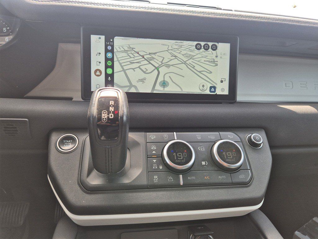 Land Rover Defender, 2.0 L, 2021 il, 110 000 km — Avtomobillər, Bakı (5)