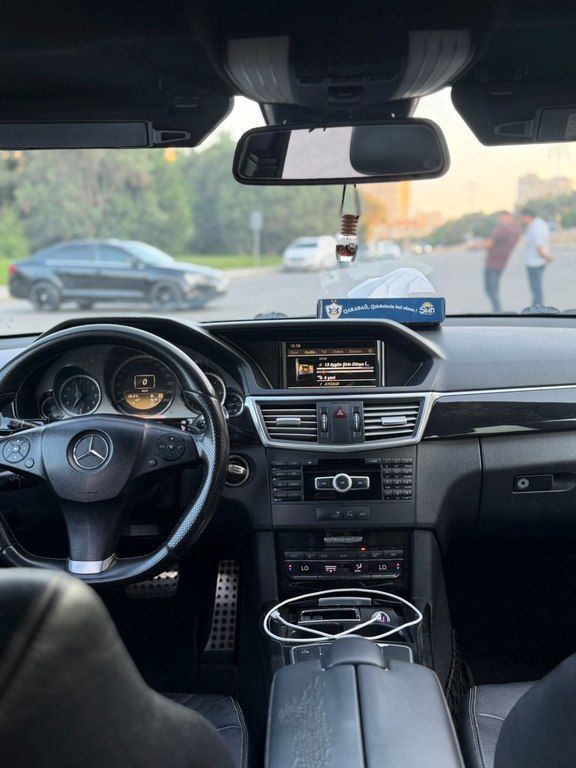 Mercedes E 250, 2.1 L, 2011 il, 350 000 km — Avtomobillər, Bakı (11)