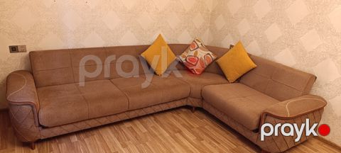 Künc divanı Saloğlu — Bakı
