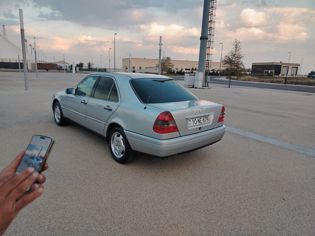 Mercedes C 220, 2.2 L, 1994 il, 296 000 km — Avtomobillər, Bakı (4)