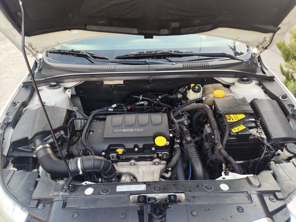 Chevrolet Cruze, 1.4 L, 2012 il, 300 000 km — Avtomobillər, Bakı (9)