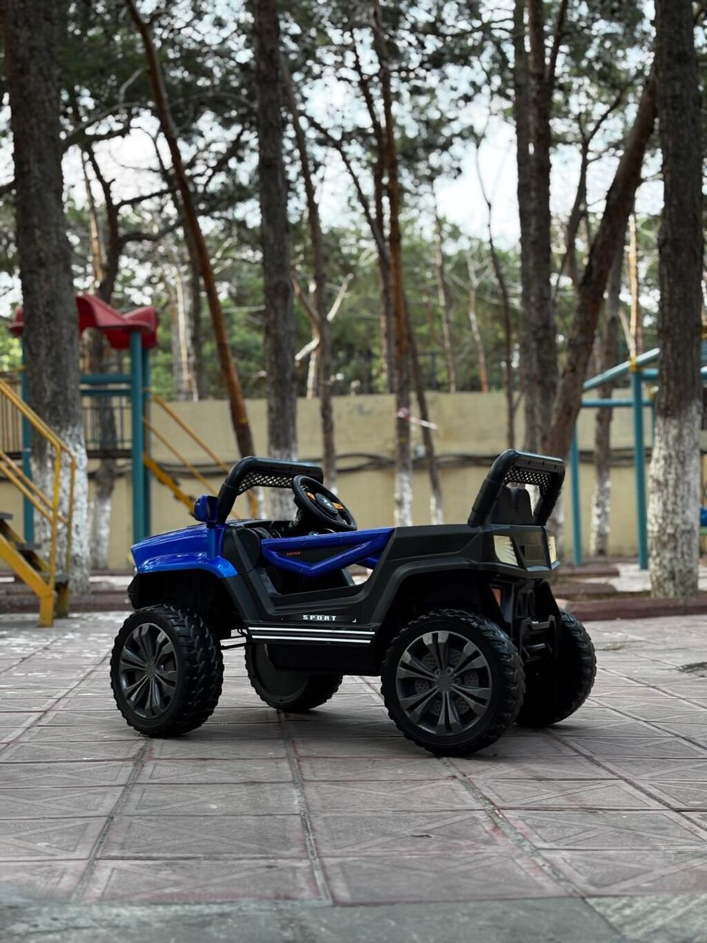Uşaqlar üçün elektrikli mini avtomobil – off-road üslubunda dizaynlı — Mallar, Bakı (2)