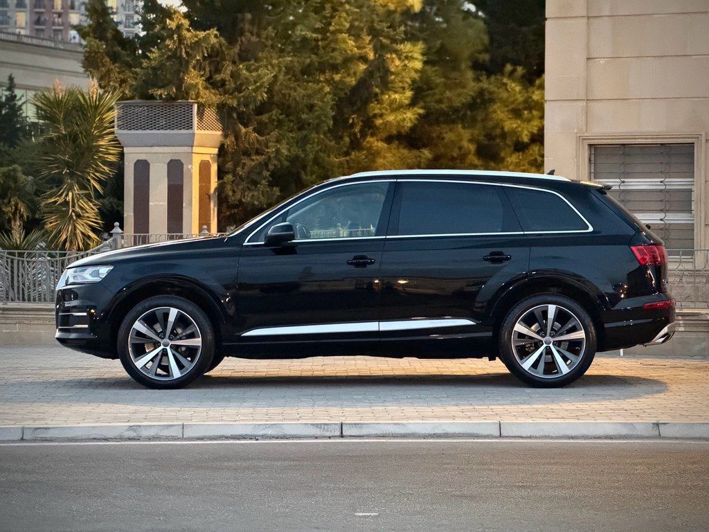 Audi Q7, 2.0 L, 2018 il, 161 000 km — Avtomobillər, Bakı (6)