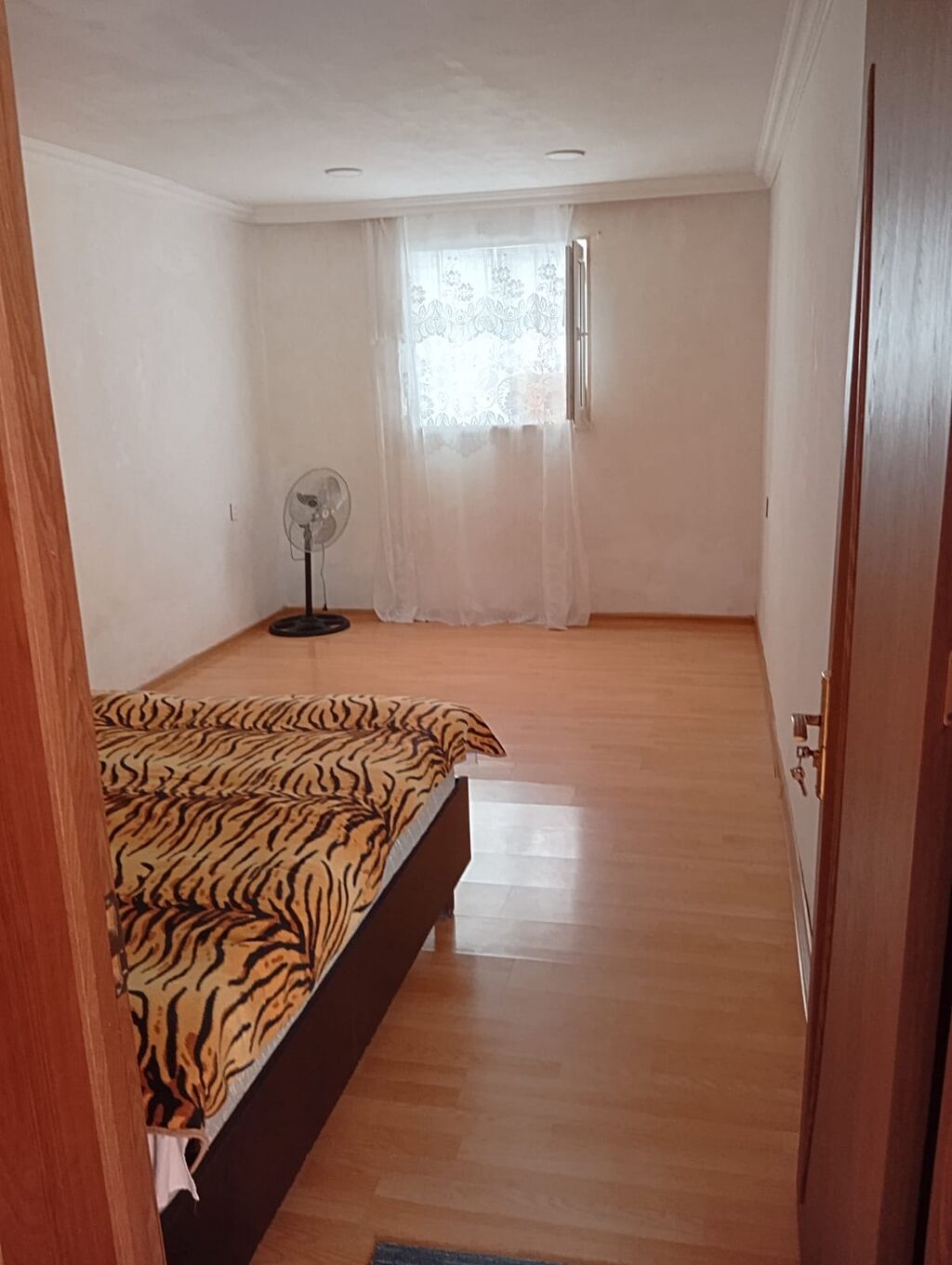 1 otaqlı ev – geniş studio tipli məkan və ayrıca yataq otağı — Daşınmaz əmlak, Bakı