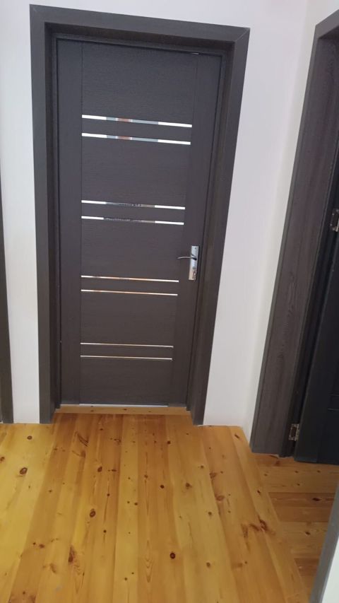Müasir interyer qapısı 《J3》3 ədəd qapi var biri 80 azn Eni 90 hundur — Digah