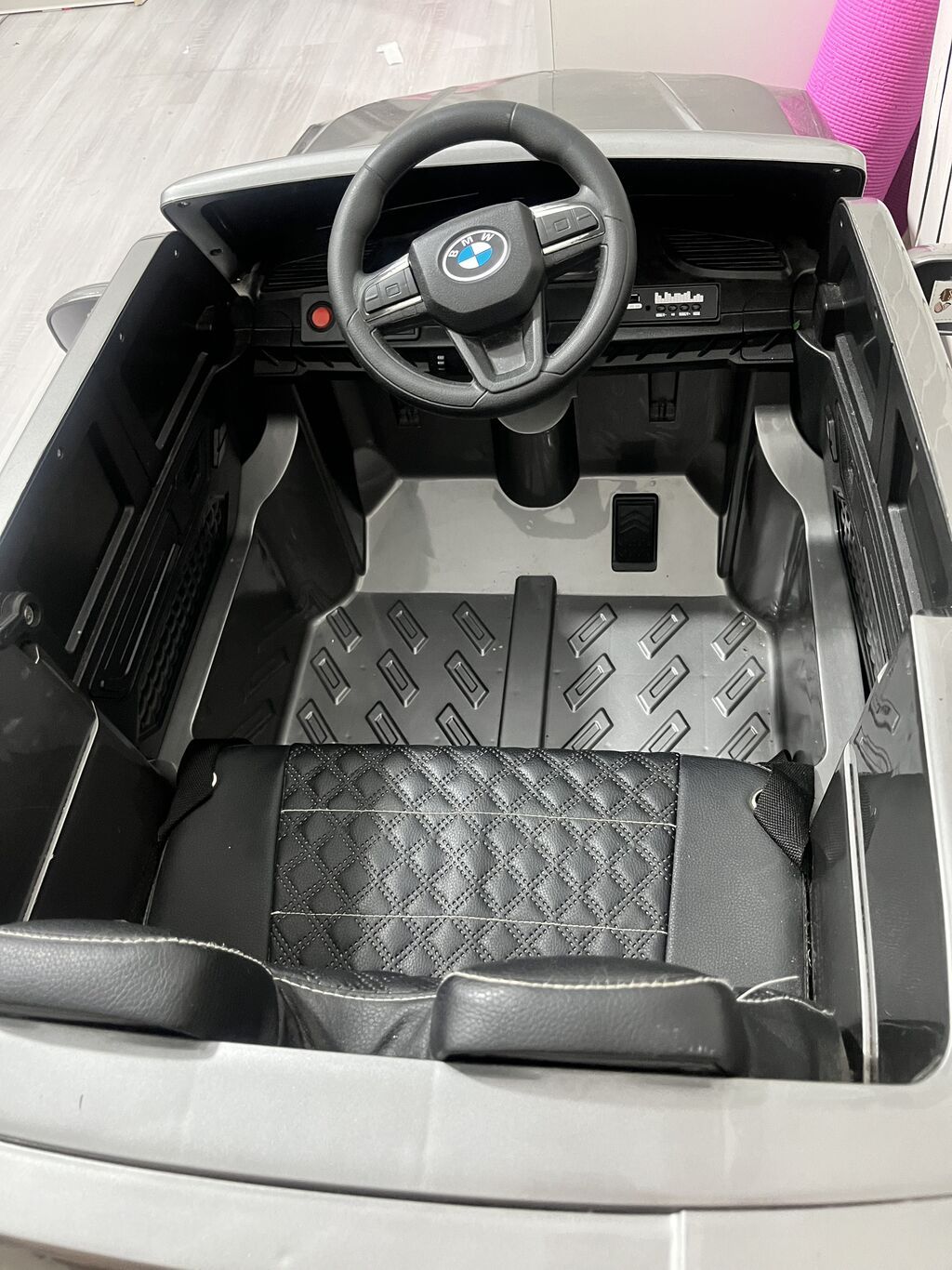 Uşaq elektrik maşını – gümüşü rəng, BMW dizaynlı (nömrə: BM 5) — Mallar, Bakı (2)