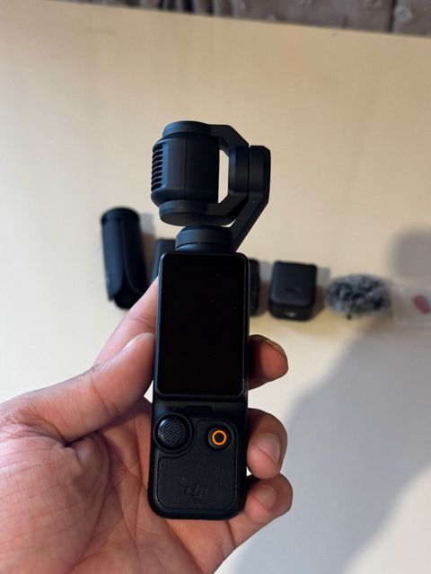 DJI Osmo Pocket 3 Creator Combo satılır. 4K 60FPS çəkiliş — Lənkəran