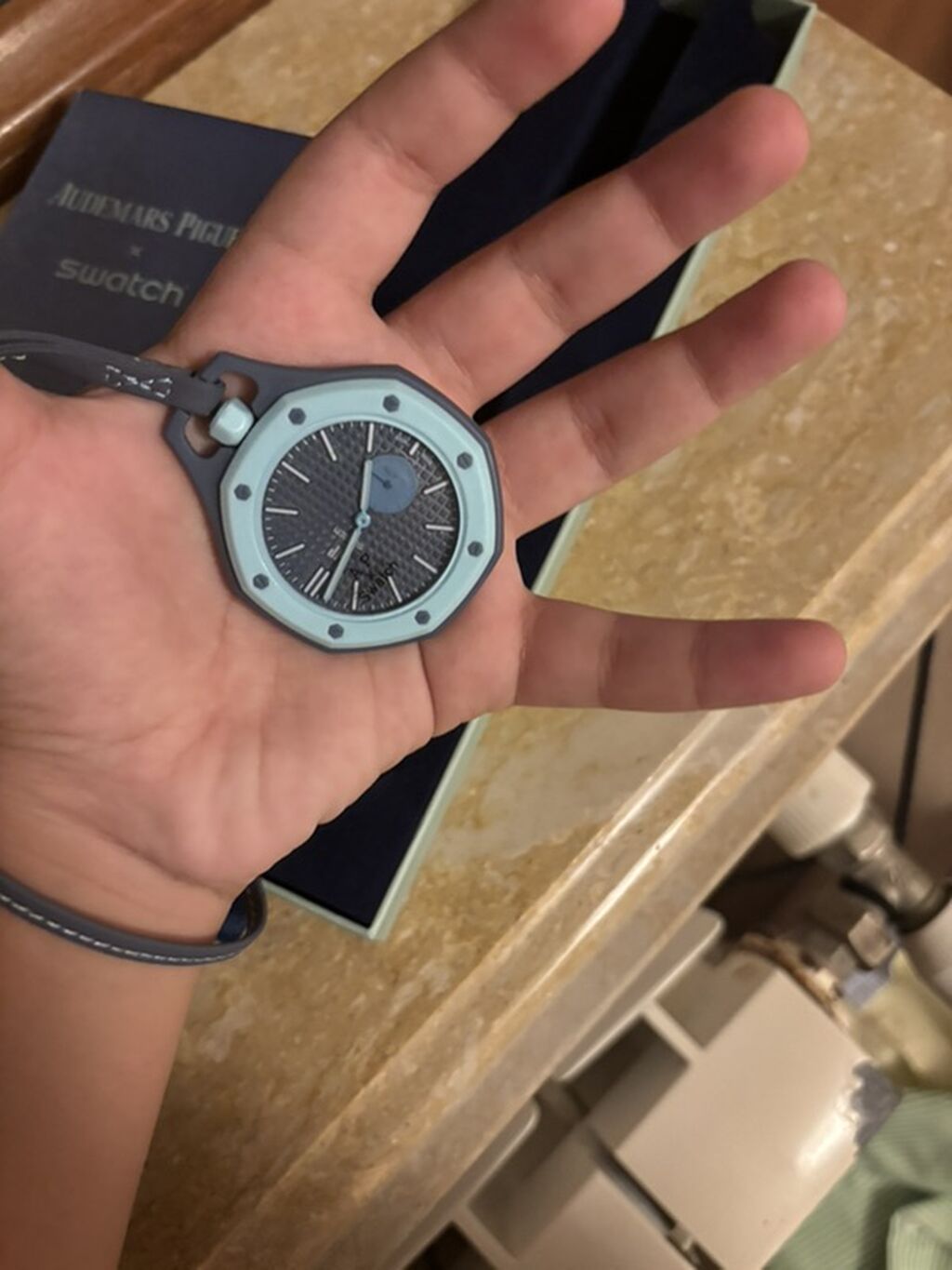 Audemars Piguet x Swatch “Royal Pop – Lan Ba” asma/qolbağa saat — Aksesuarlar, Digah (2)