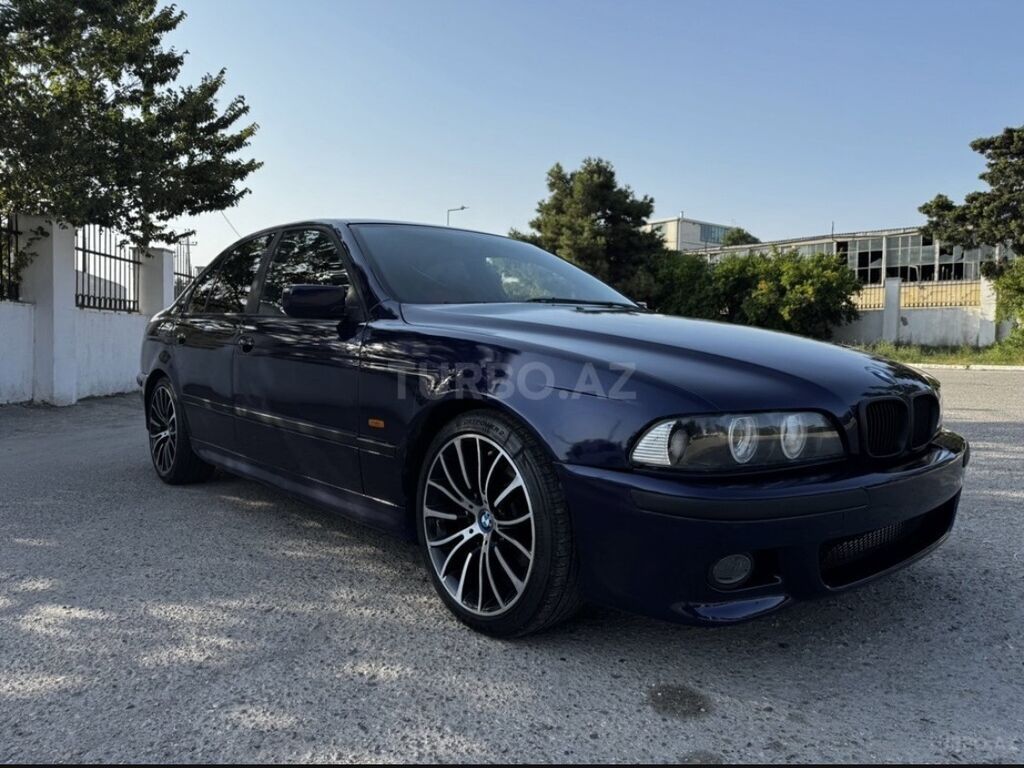 BMW 5 Series E39 sedan - Kuzov: sedan, tünd göy rəng - Mühərrik — Avto, Masazır (3)