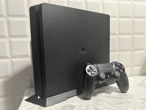 PlayStation 4 Slim 1TB — Игровые приставки