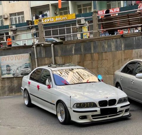 BMW 523, 2.5 L, 1998 il, 450 000 km — Bakı