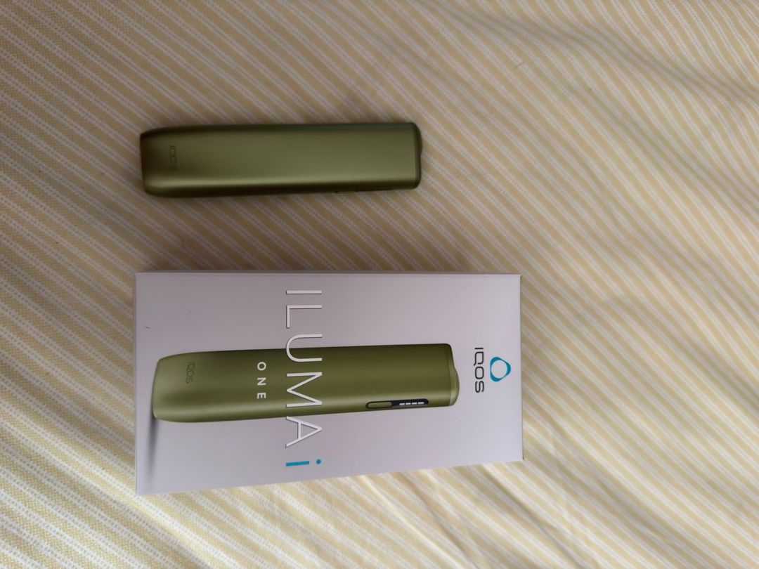 Tütün qızdırıcı Iqos iluma one — Şəxsi əşyalar, Bakı (2)