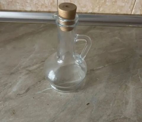 Şüşə yağ/əsnə (sirkə) qabı - Material: şəffaf qalın şüşə - Həcm — Handmade