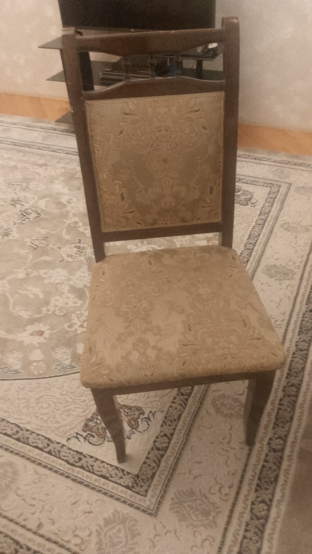 Qonaq otağı üçün, İşlənmiş, Açılmayan, Dördbucaq masa, 6 stul — Mebel, Masazır (2)