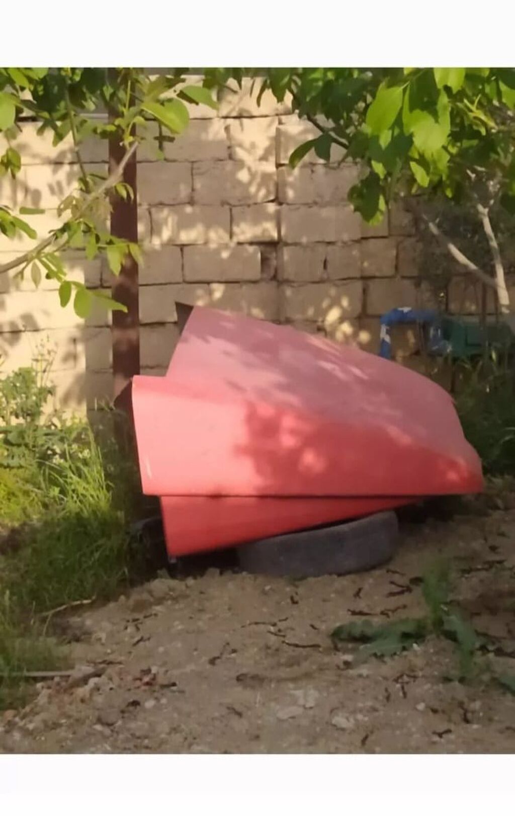 Qırmızı plastik su çəni/konteyneri - Material: qalın divarlı plastik — Mallar, Pirəkəşkül (2)