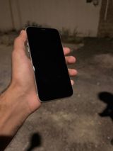 Apple iPhone 11 White 128GB/4GB — Smartphones