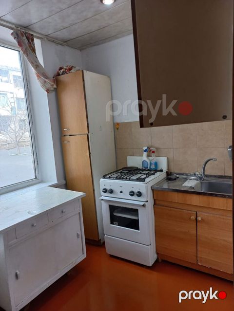 1 otaqlı mənzil – mebel və texnika ilə Planlama: - Geniş işıqlı zal