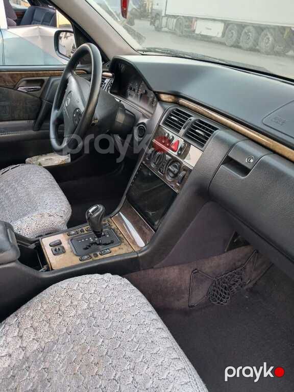 Mercedes E 320, 3.2 L, 1999 il, 290 000 km — Avtomobillər, Bakı (7)