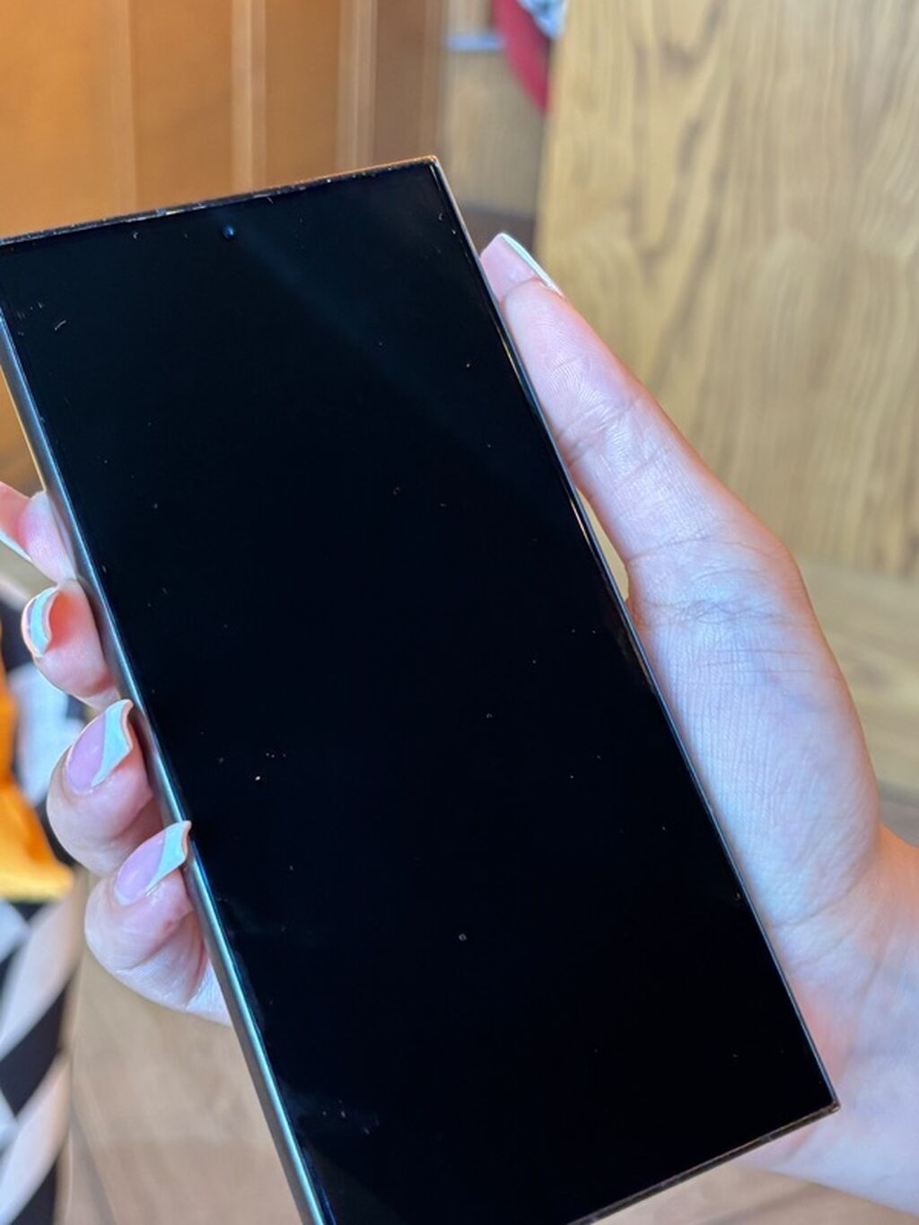 Samsung Galaxy S25 Ultra, 256 GB, rəng - Qara, Simsiz şarj — Samsung, Bakı (2)